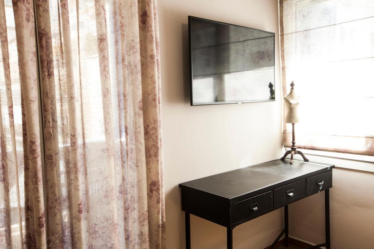 Bentzi Boutique Apartment 4 Atene Esterno foto